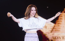 瘫痪女孩误购邓紫棋演唱会票，平台拒绝退款引发热议